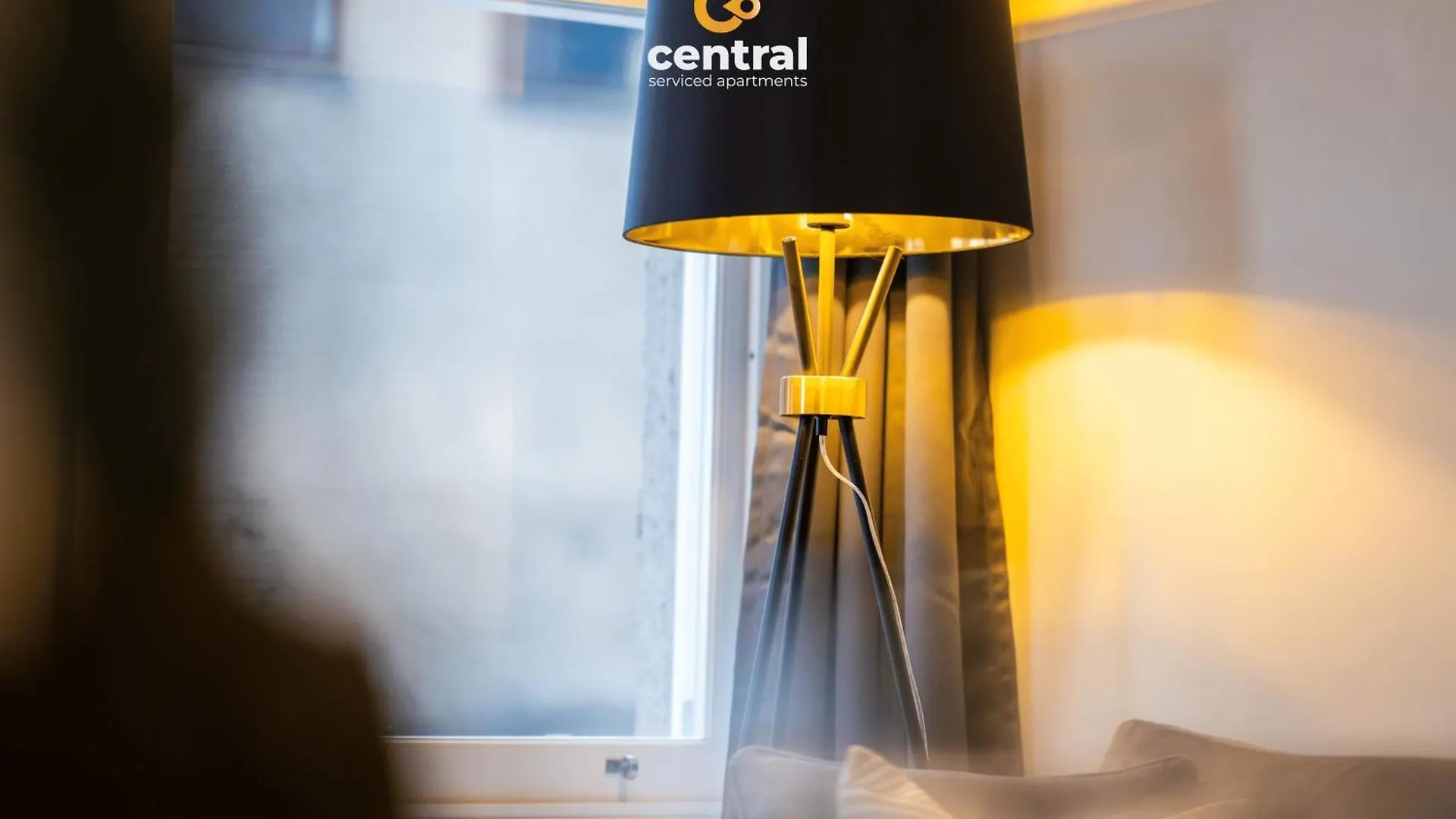 Central Serviced Apartments - 2 Bedroom - Ground Floor - Modern - Sleeps 4 - 2 X Double Beds - Free Street Parking - Fully Equipped - Short & Long Term Stays Available - Contact Us For Your Requirements Dundee 0*,  United Kingdom